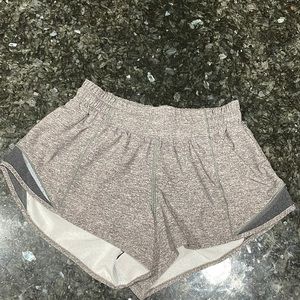 Lululemon Hotty Hot 2.5” low rise grey short